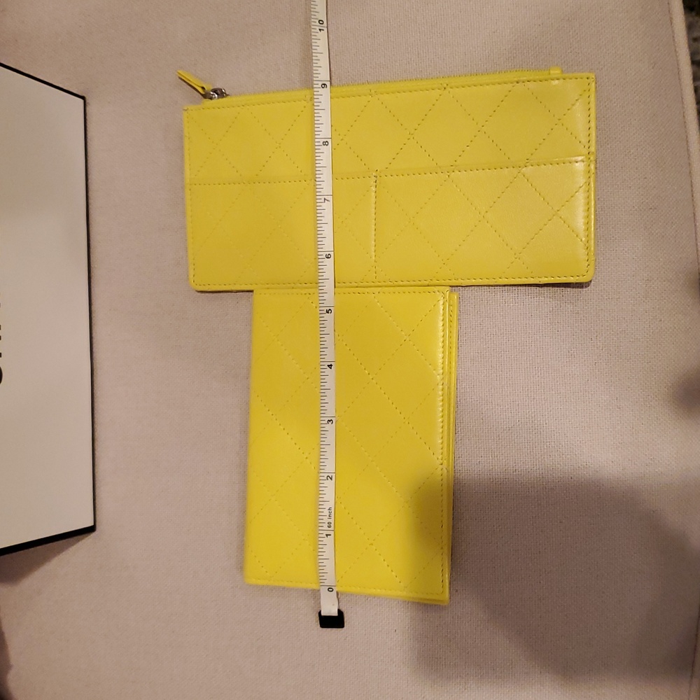 Chanel Yellow Quilted Wallet Set (2 pieces for sale) - Picture 16 of 17